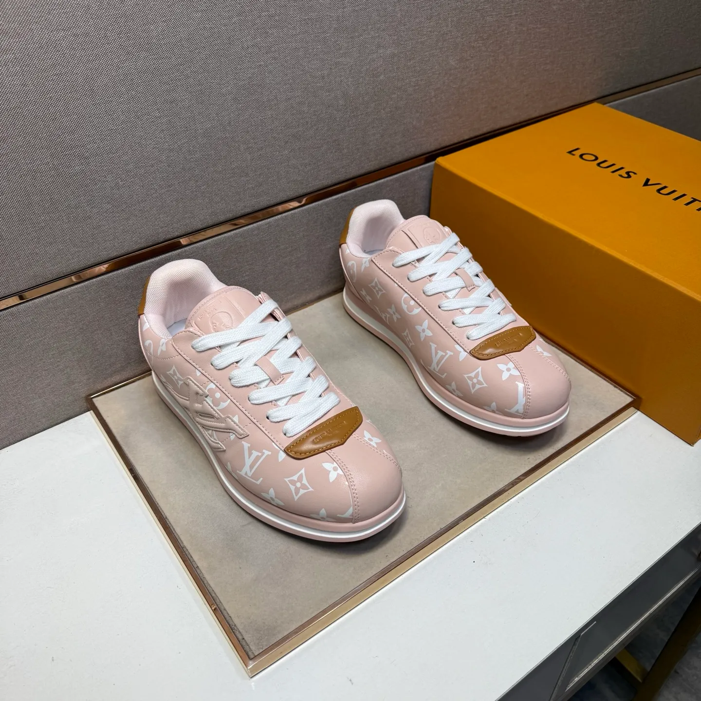 Men's men's shoes 💰pp560 [LV～] Men's casual shoes 2025z cabinet sales simultaneously 🔶Size: 38-44 #️⃣ 🔷5 colors🔜The upper is made of multi-material splicing➕Mesh lining, comfortable and breathable, sole: original comfortable and wear-resistant outsole, ⚠️real thing📱photographed🎬real thing is better📢📢📢